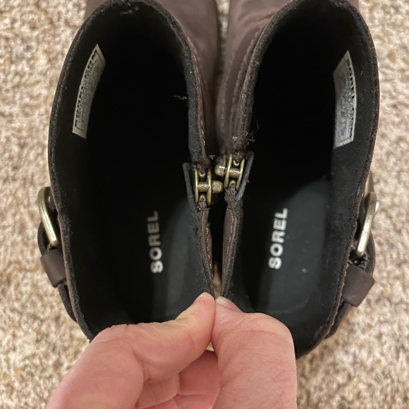 Like New Sorel Joan of Arctic Boot - Picture 6 of 7